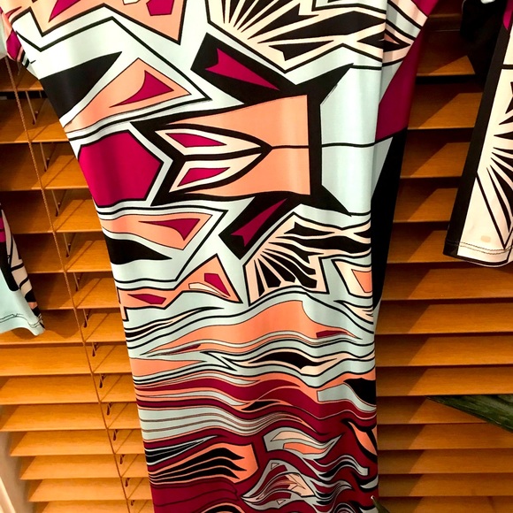 Authentic Analili Colorful Abstract Print Dress. Size XS. - Picture 4 of 7
